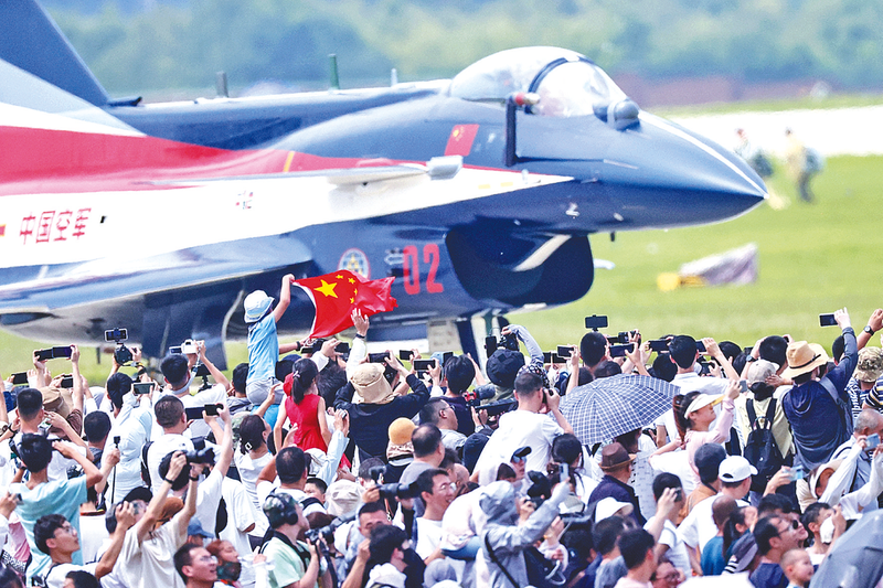 操北网站长春航空展迎来首个公众日